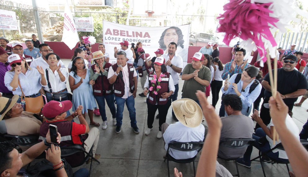 “Abelina sigue”, dicen habitantes de La Testaruda; “el pueblo sabe que este es el camino”, expresa la candidata