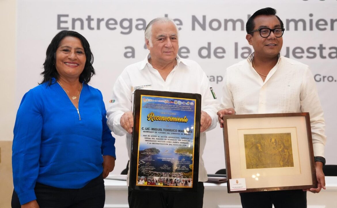 Entregan Abelina, Evelyn y Torruco, nombramientos como barrios mágicos a Pie de la Cuesta y Playa Bonfil