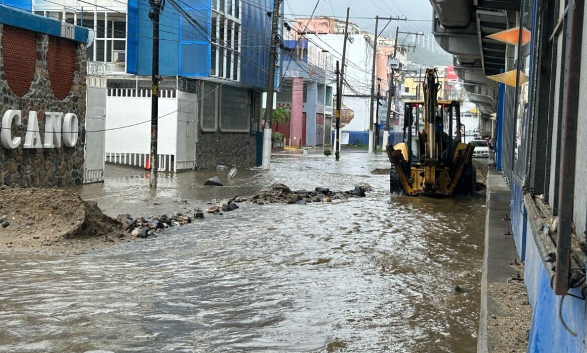 Retiran arrastre de residuos en avenidas principales de la ciudad