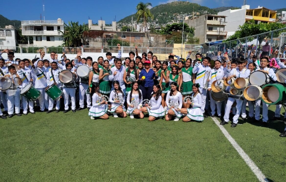 Inaugura Abelina López Rodríguez “Segunda Copa Acapulco de Softball y Baseball 5 con Causa”