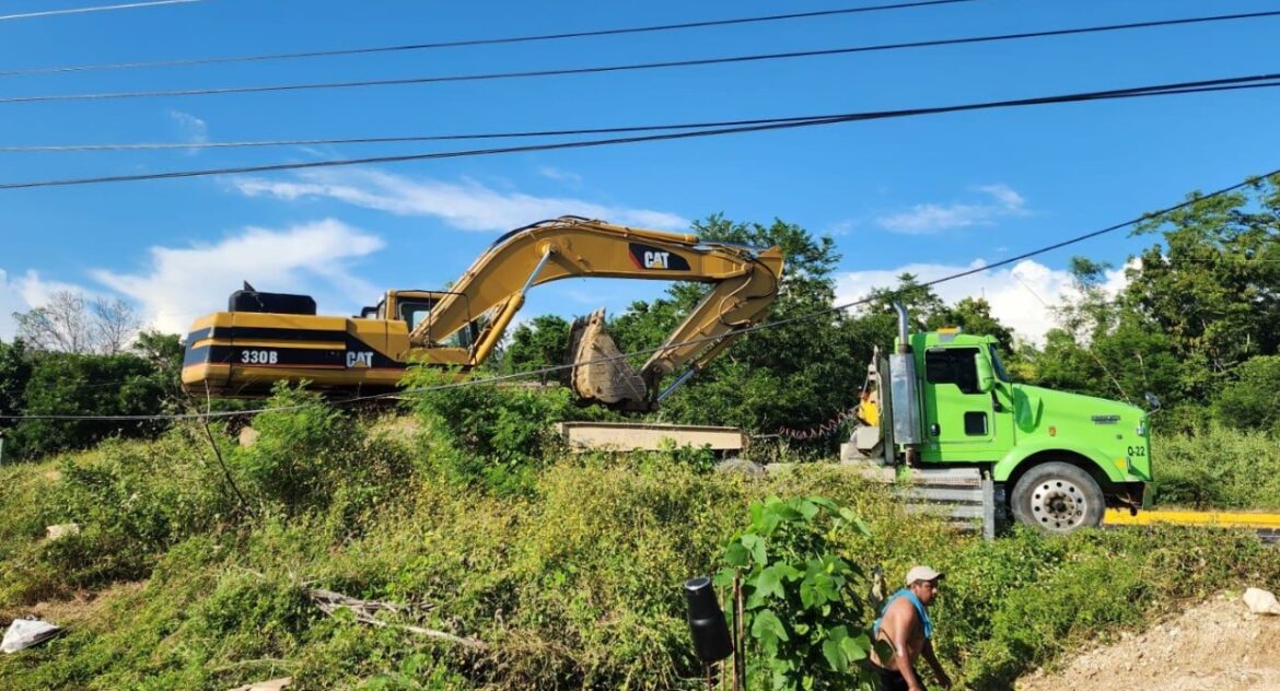 Repara CAPAMA fuga de agua potable en acueducto Papagayo II