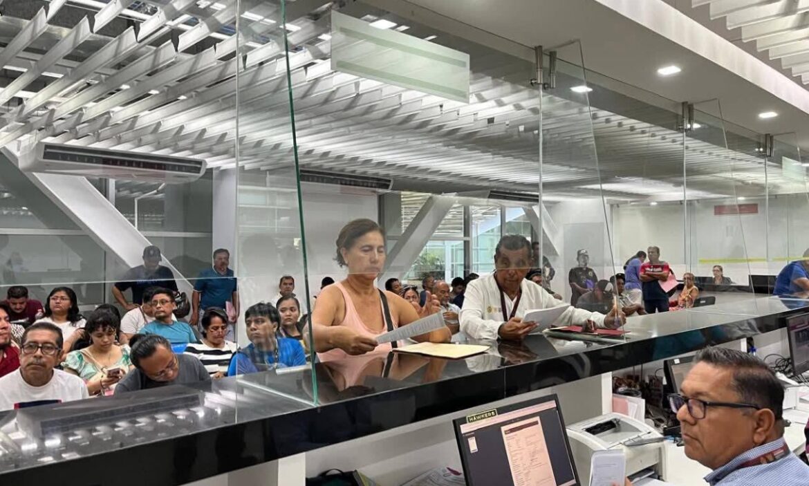 Gobierno del Estado garantiza abasto de placas vehiculares en agencias recaudadoras de todo el estado